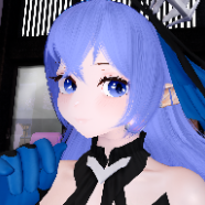 天城　悠